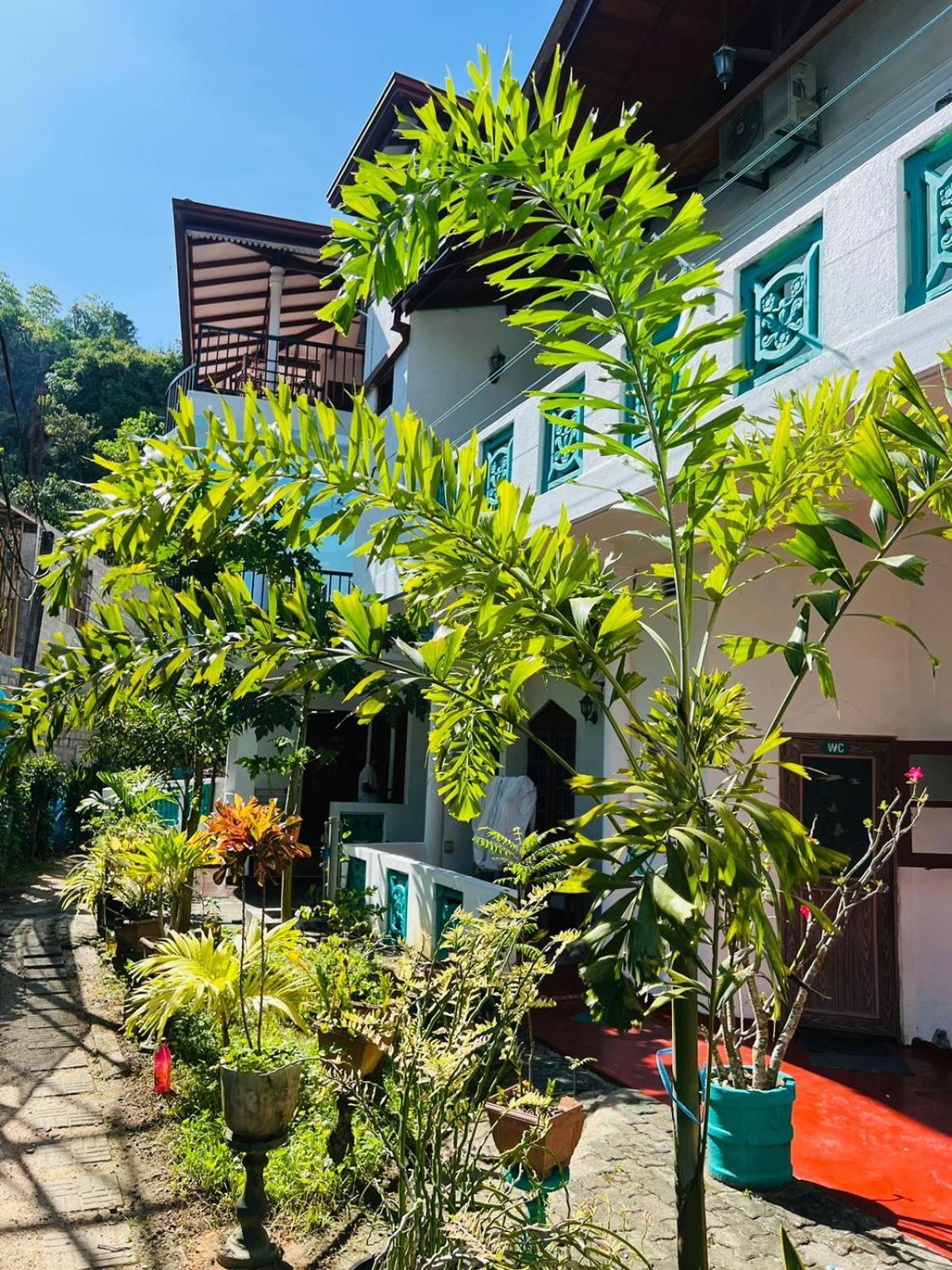 Beach Reach Una By Happy Coconut Unawatuna Exterior foto